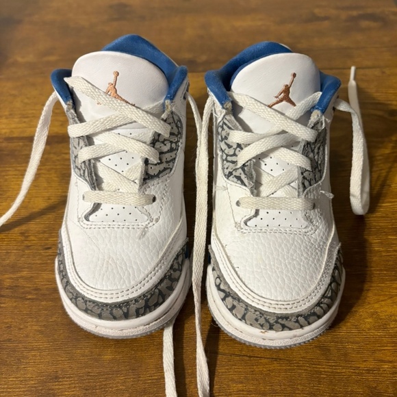 Jordan 3 Retro- 8C - Picture 1 of 4